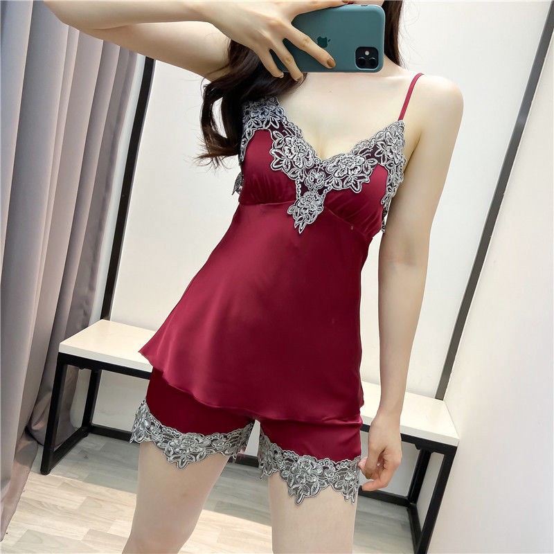 Set Đồ Ngủ Bằng Lụa Phối Ren Quyến Rũ Dành Cho Nữ