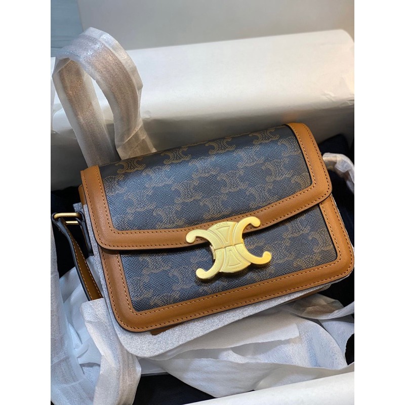 Túi Cline 𝐓𝐄𝐄𝐍 𝐓𝐑𝐈𝐎𝐌𝐏𝐇𝐄 𝐁𝐀𝐆 𝐈𝐍 𝐓𝐑𝐈𝐎𝐌𝐏𝐇𝐄 𝐂𝐀𝐍𝐕𝐀𝐒 𝐀𝐍𝐃 𝐂𝐀𝐋𝐅𝐒𝐊𝐈𝐍