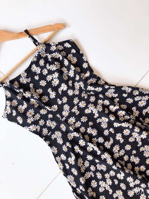 Váy 2 dây hoa cúc nhí siêu xinh | BigBuy360 - bigbuy360.vn