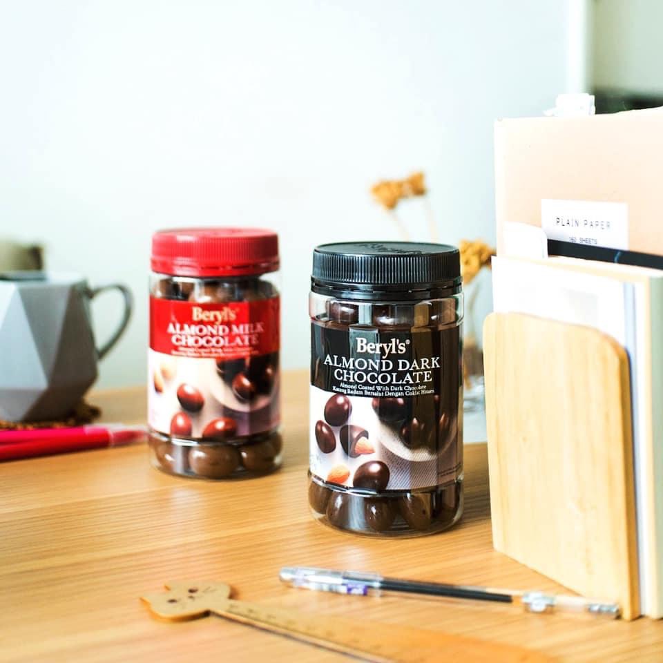 Chocolate Beryl’s 450g mẫu mới 2023 Malaysia chocolate đắng nguyên chất hạnh nhân