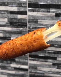Hot Dog Phô Mai Que Hàn Quốc