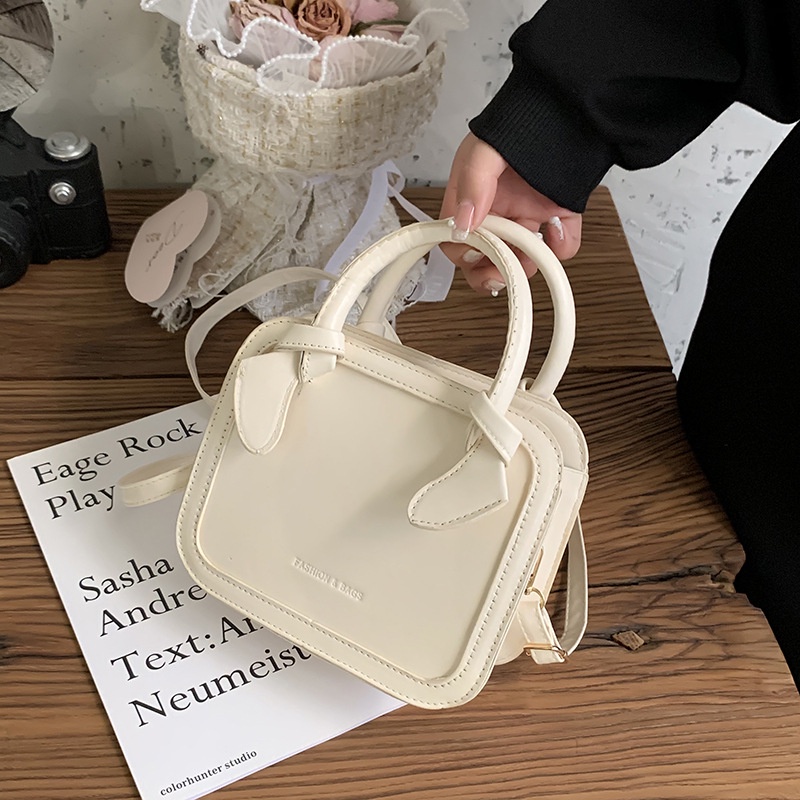 Túi Đeo Chéo Hình Vuông Nhỏ Thời Trang Năm Mới Cho Nữ