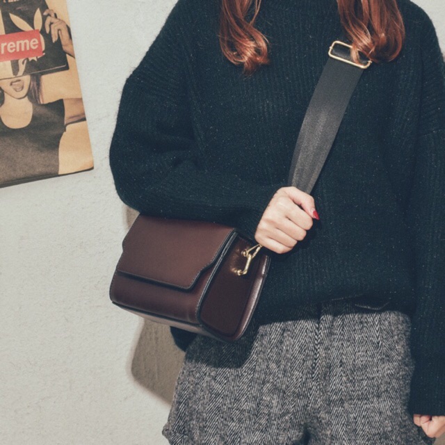 TXN450101B TÚI ĐEO CHÉO NỮ THỜI TRANG DA TRƠN ĐEO VAI DÂY ĐEO BẢN TO ULZZANG CỰC SÀNH ĐIỆU