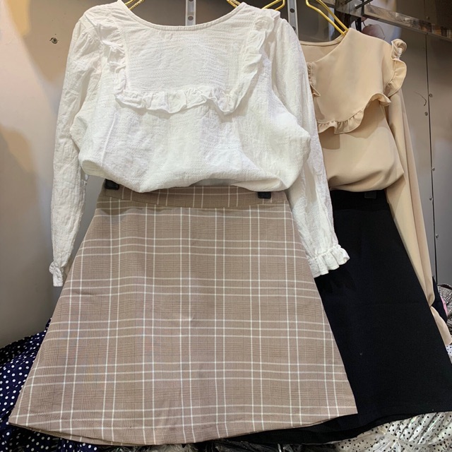 Chân váy ngắn chữ A (có quần trong)