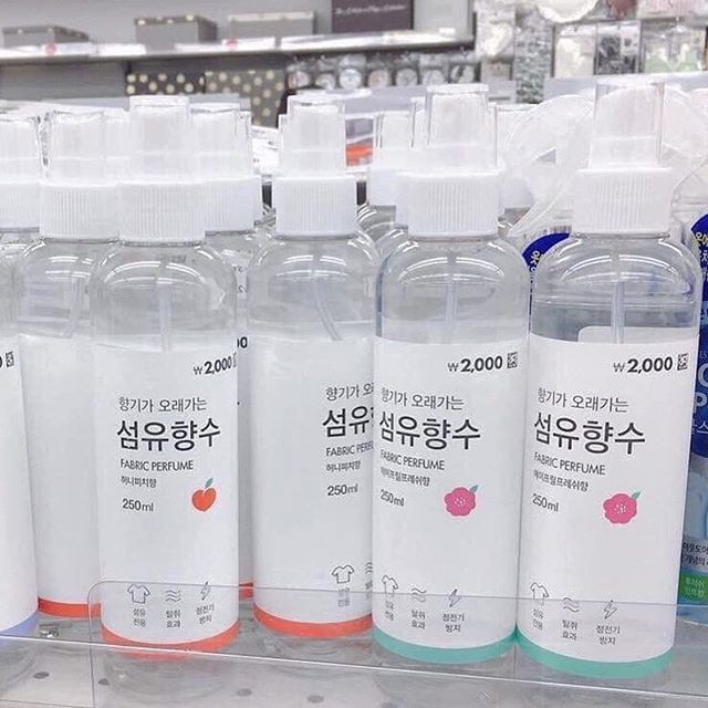 Xịt Thơm Quần Áo Fabric Perfume Hàn Quốc 250ml