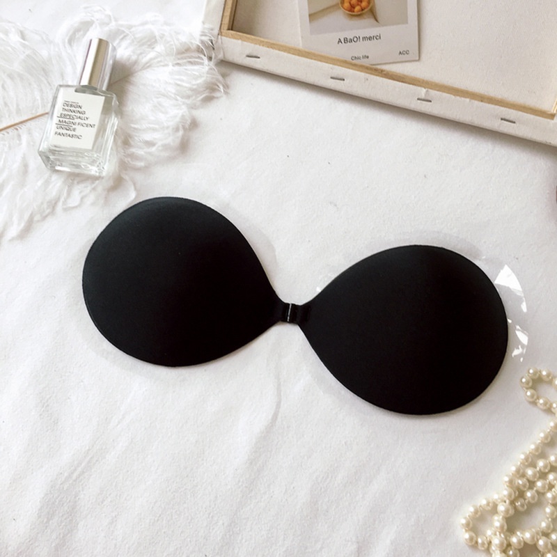 Miếng Dán Ngực Silicone Tự Dính