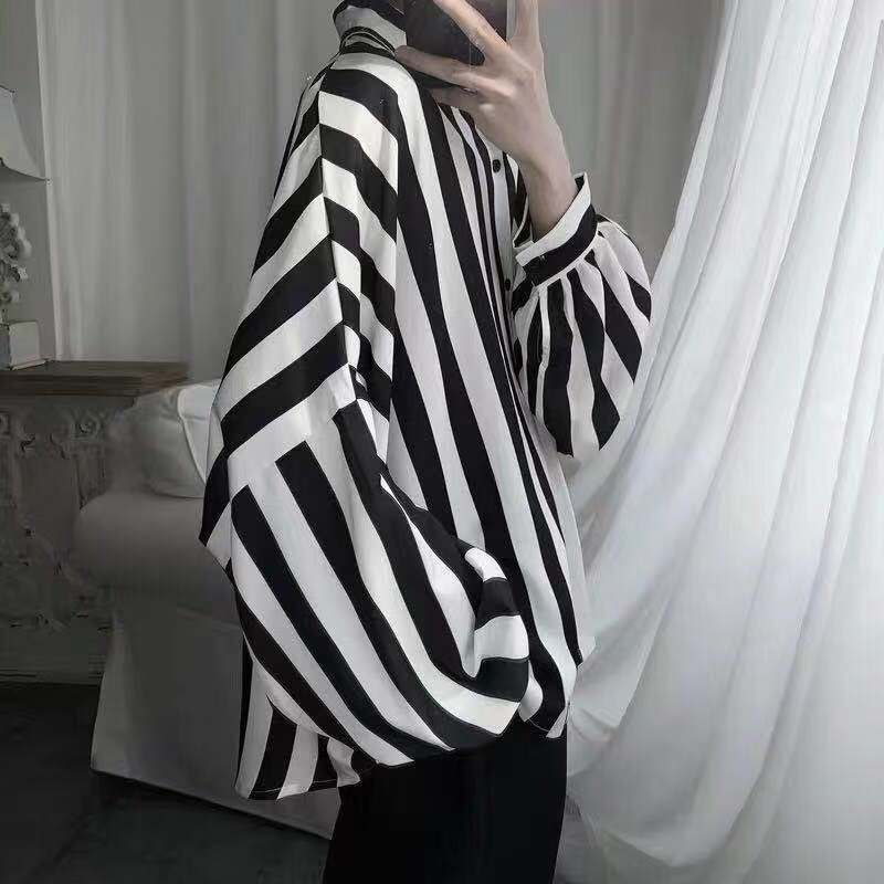 Áo Sơ Mi Tay Dài Cánh Dơi Kẻ Sọc Trắng Đen Phong Cách Retro Thời Trang Xuân Thu Cho Nam