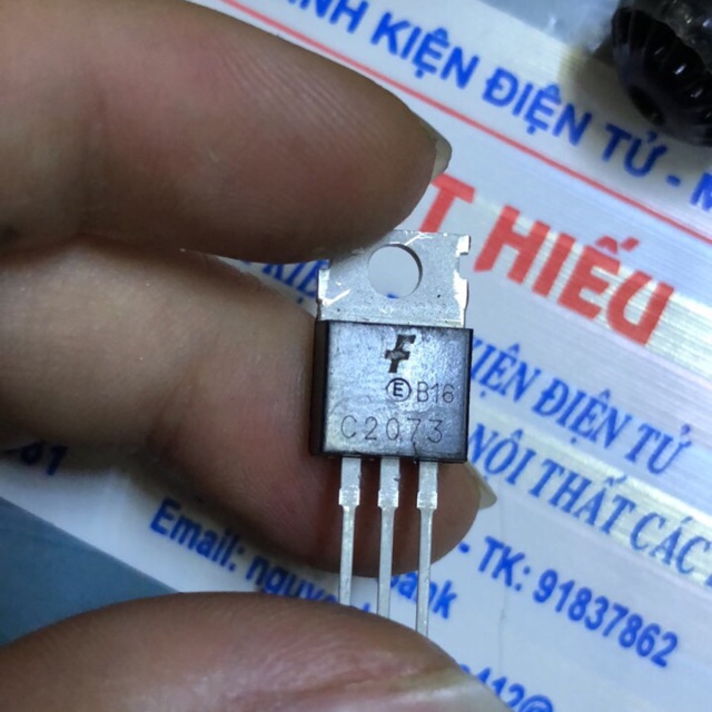 5 con Transistor C2073