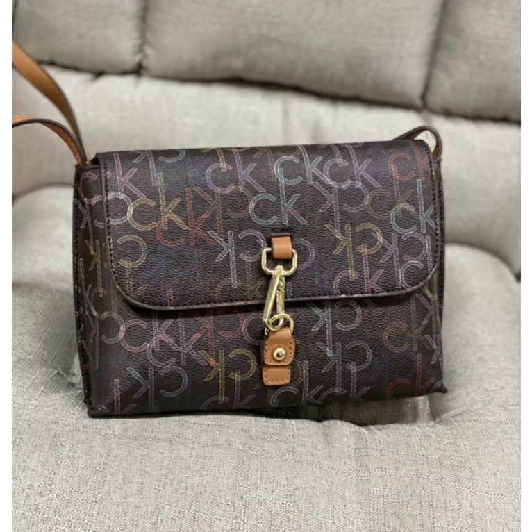 TÚI ĐEO CHÉO CKK XUẤT KHẨU SIZE 23CM