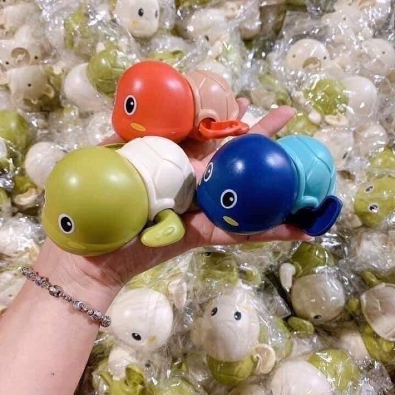 Đồ chơi nhà tắm vặn cót rùa con bơi lội vui nhộn đáng yêu cho bé