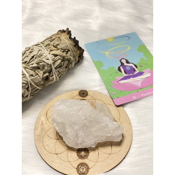 Thạch anh trong thô - Clear quartz hỗ trợ thanh tẩy, khuếch đại năng lượng, khai mở trí tuệ