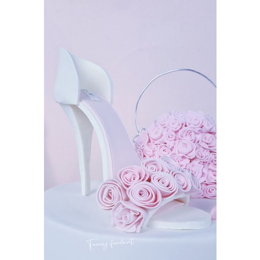 Set làm giày cao gót bằng gumpaste