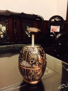 Lọ tăm đồng hình trứng