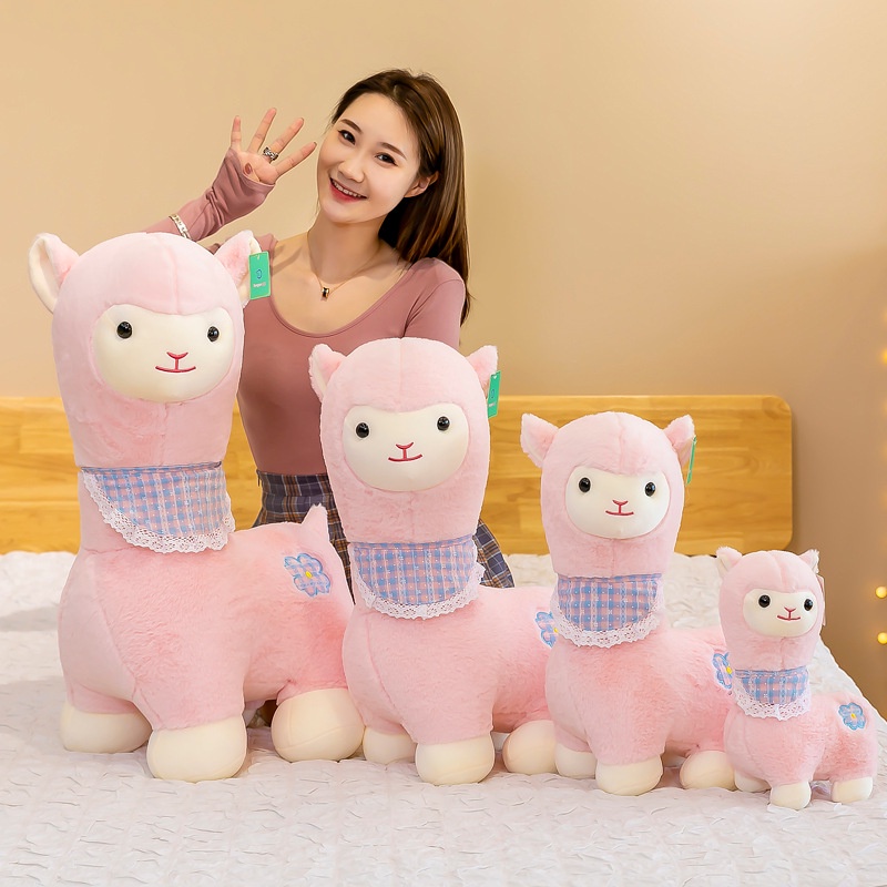 Gấu bông lạc đà Alpaca đeo khăn 2 màu trắng hồng- Thú nhồi bông Alpaca linh vật may mắn NEOCI