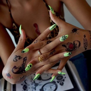 Bộ 24 Móng Tay Giả Hình Rắn Sáng Tạo