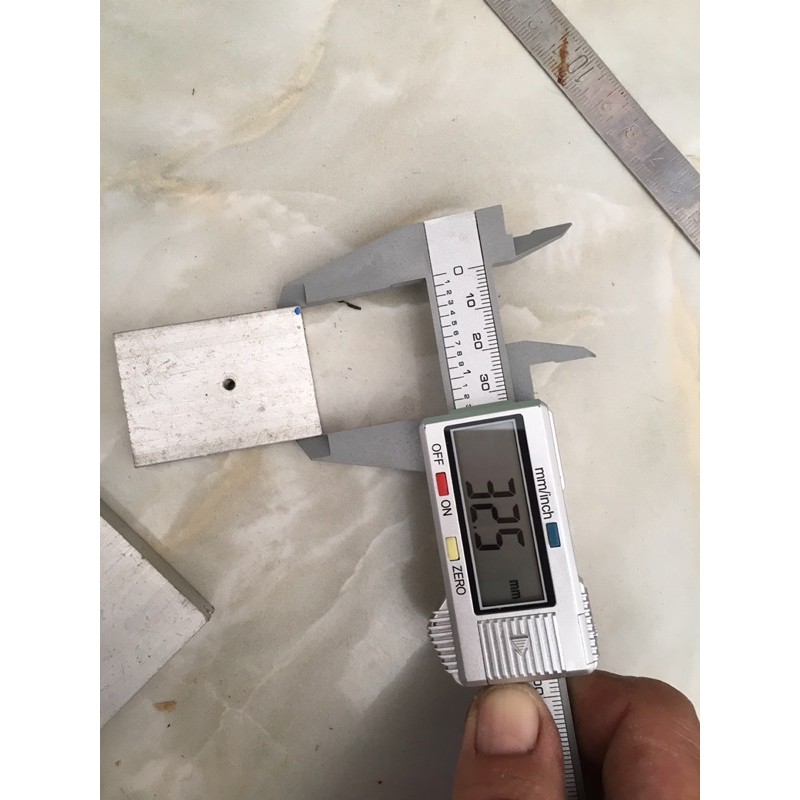 Nhôm tỏa nhiệt tháo máy