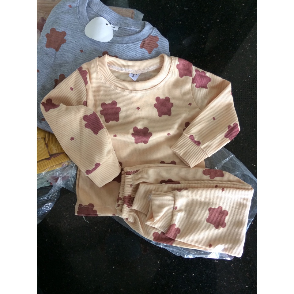 Bộ len Minki mom Baby chất cực đẹp cho bé