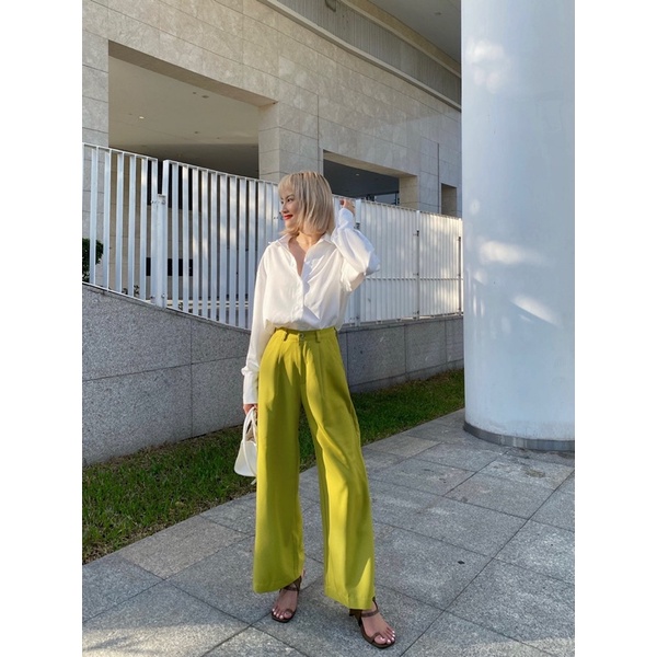 SAP-Áo sơ mi trắng/đen đơn giản