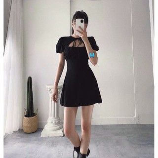 đầm khoét ngực đen trắng