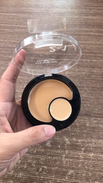 KEM NỀN CHE KHUYẾT ĐIỂM REVLON 2IN1 | BigBuy360 - bigbuy360.vn