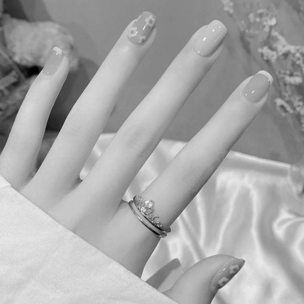 Miếng Dán Silicon Tự Dính Trang Trí Móng Tay Nghệ Thuật DIY