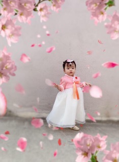 Hanbok cho bé ảnh thật