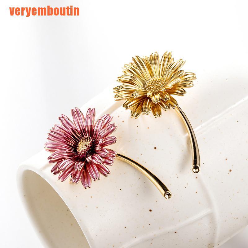 Ghim Cài Áo Hình Hoa Cúc Xinh Xắn Dành Cho Nữ