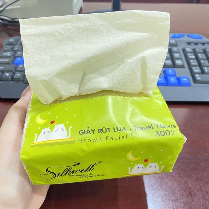 Thùng 16 gói Giấy ăn gấu trúc mini Silkwell R100 xanh cao cấp tiện lợi