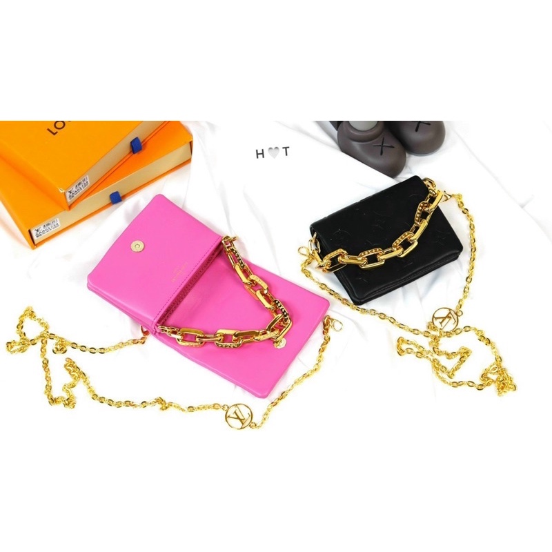 Túi chéo LV hai màu hồng sen và đen fullbox nguyên seal 2 dây size 12cm