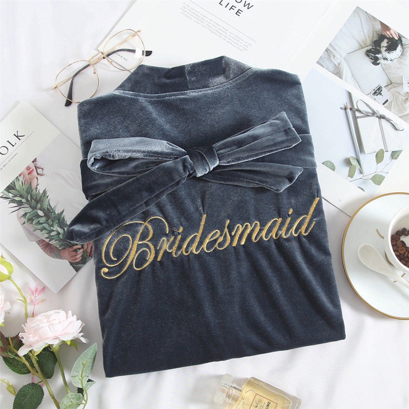 Đầm phù dâu chất liệu dày dặn thời trang sang trọng | BigBuy360 - bigbuy360.vn