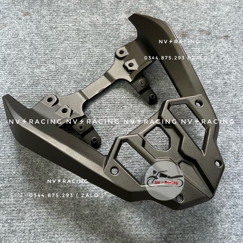 Tay dắt ( cảng ) sau nguyên khối Winner X V3 2022 Đen và Carbon
