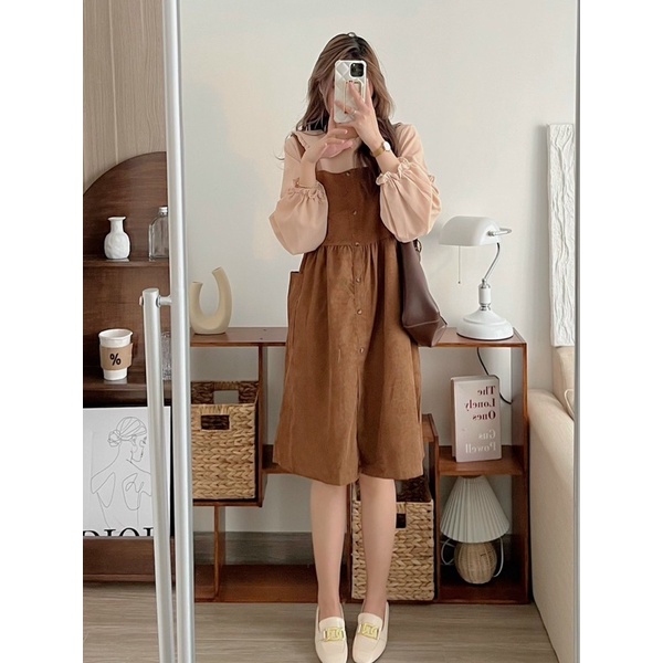 Set yếm nhung áo cổ bèo