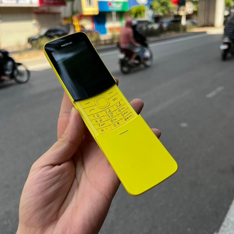 NGUYÊN ZIN, chính hãng điện thoại cổ Nokia 8110