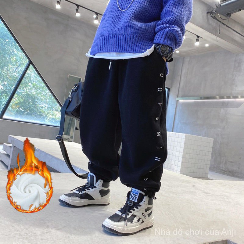 Children Pants ， Thick Velvet Winter Boys ， Loose Children Embroidery Sport Pants