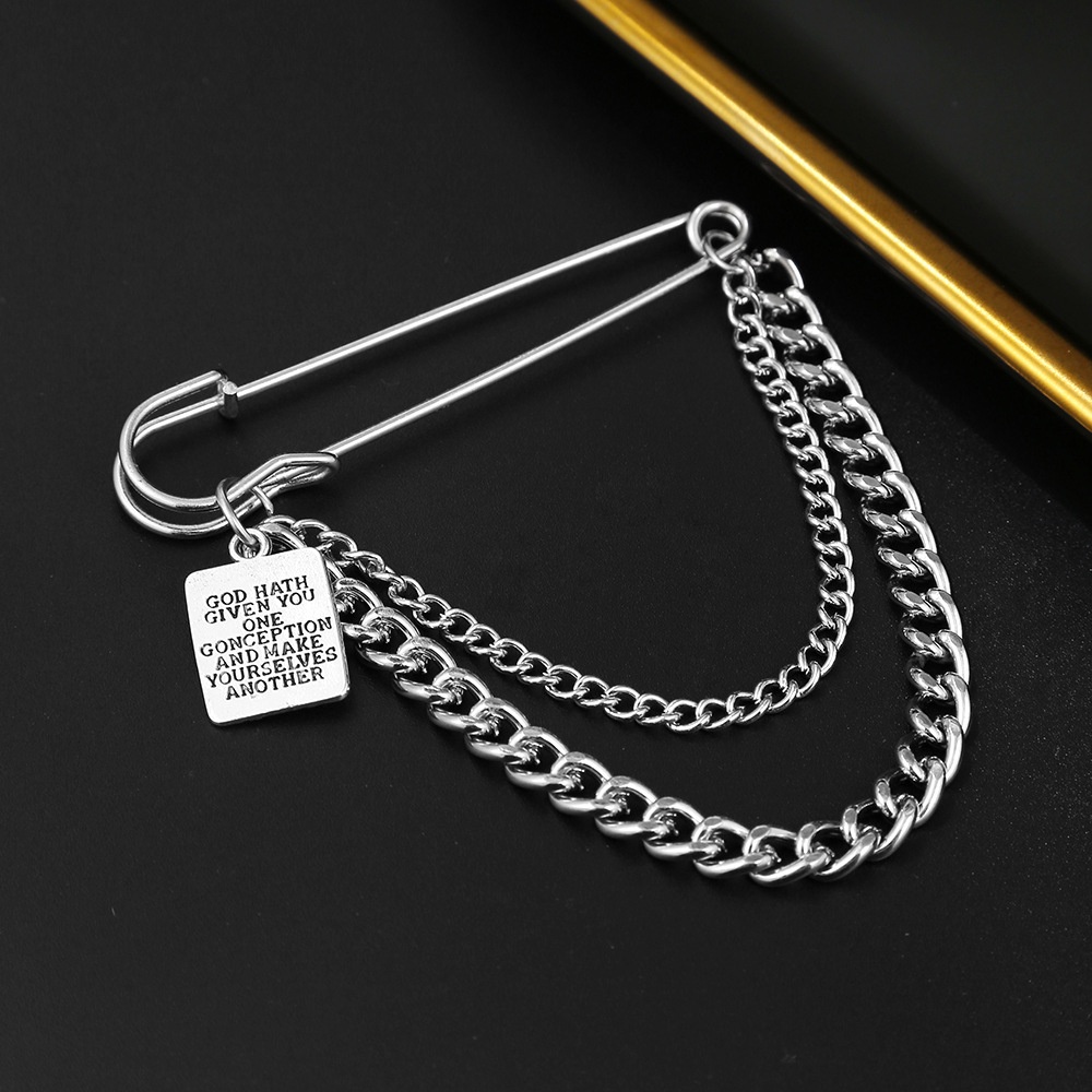 Ghim Cài Áo Hình Vuông Phối Dây Xích Đôi Dày Dặn Màu Bạc Phong Cách Hip Hop Thời Trang Cho