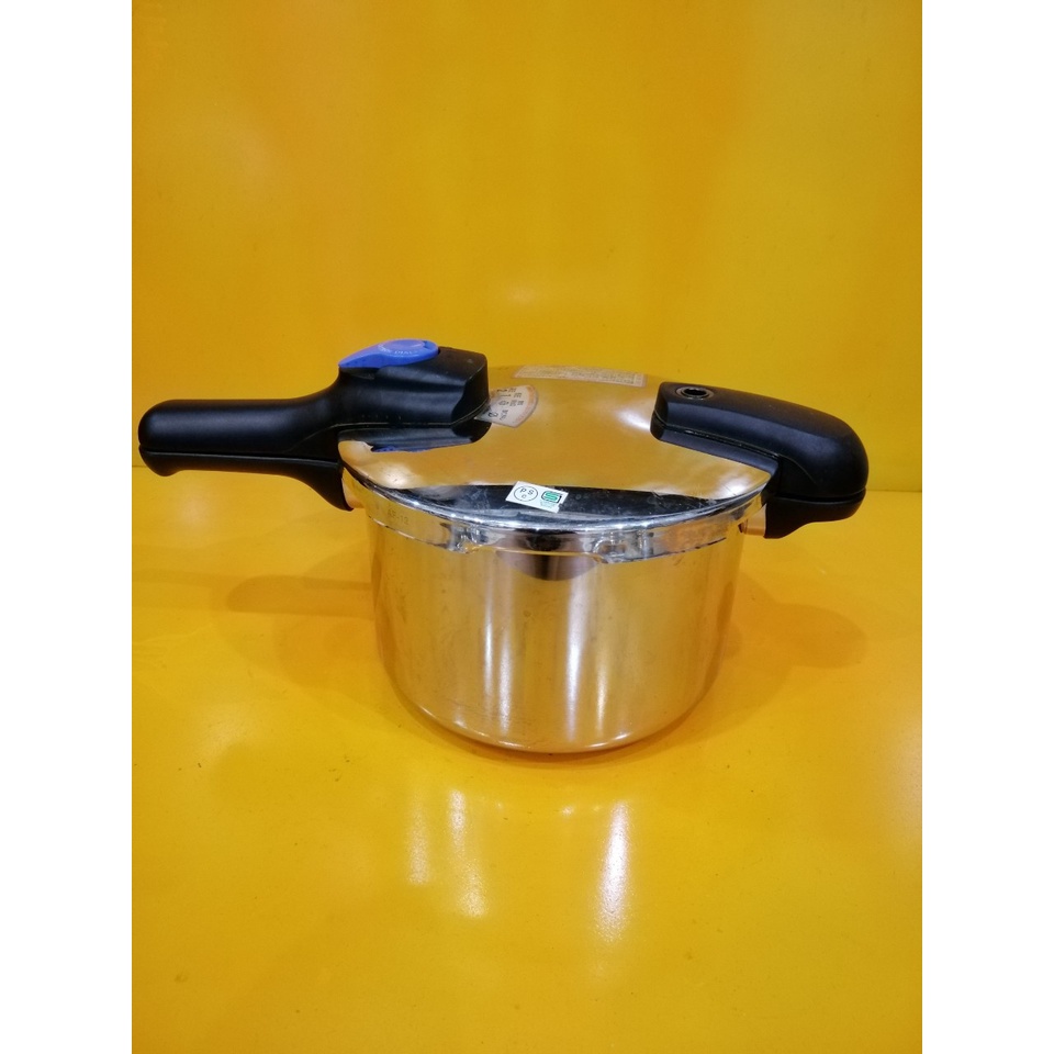 Nồi áp suất nội địa Nhật 5.5L (mã 37), dùng được bếp từ