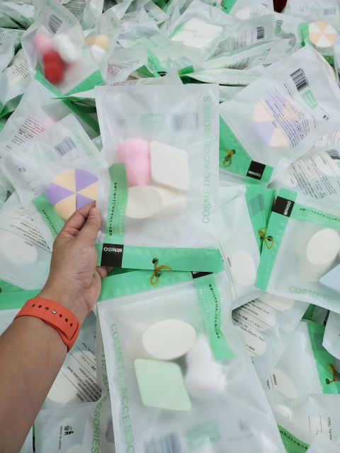 Bông mút trang điểm Miniso | BigBuy360 - bigbuy360.vn