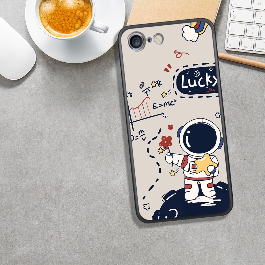 Ốp Lưng Iphone 5/5G/5S/6G/6S/7G/8G , In Hình Phi Hành Gia Chibi, Ngầu, Phong Cách.