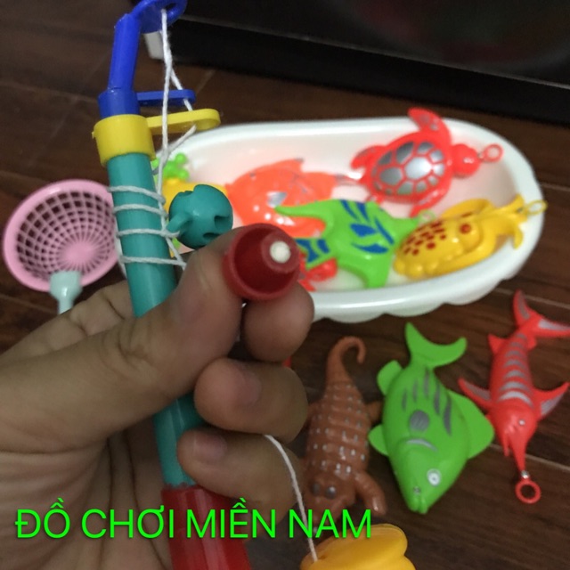 Thau bồn tắm kèm bộ câu cá y hình