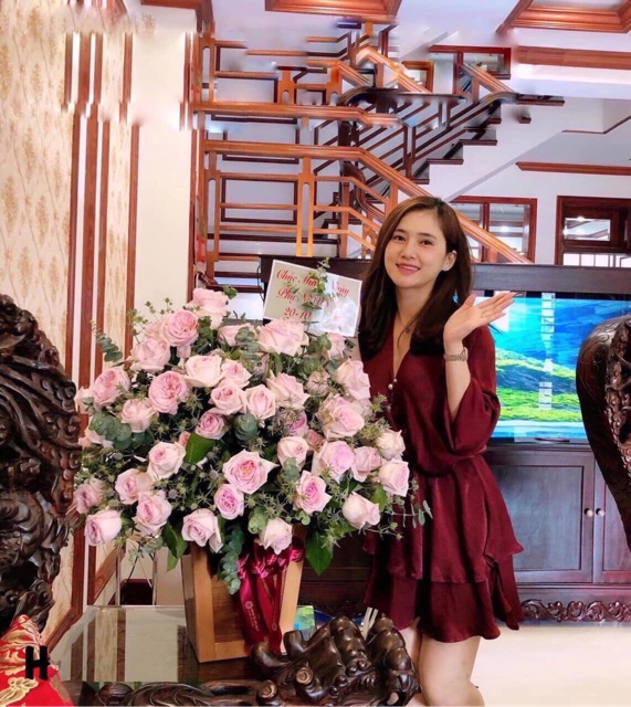 [Mã FAXANH1505 giảm 10K đơn 50K] Đầm lụa tầng tay lỡ ( hình chụp thật) | BigBuy360 - bigbuy360.vn