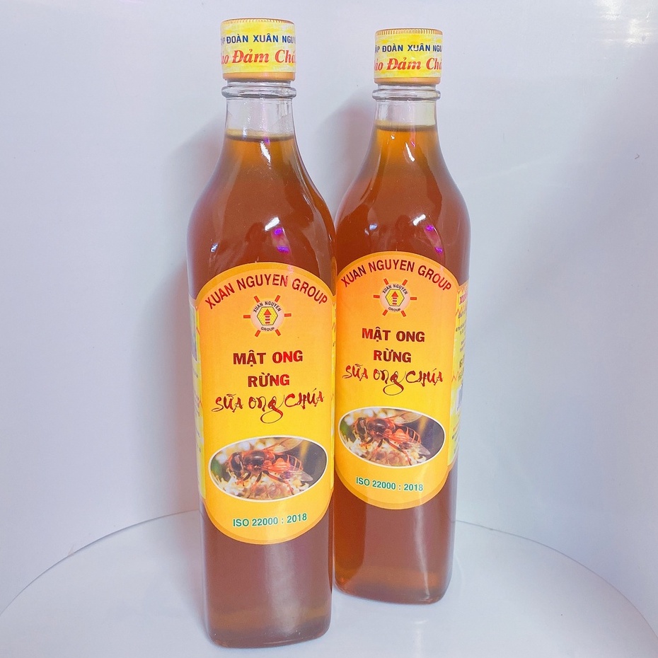 Mật ong rừng sữa ong chúa hiệu Xuân Nguyên, chai thủy tinh 500ml / 200ml