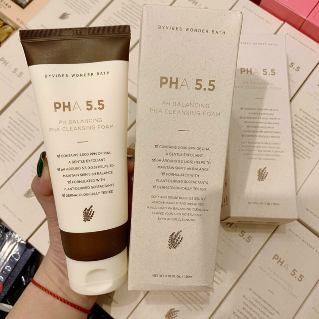 Sữa Rửa Mặt Cân Bằng Da PHA 5.5 pH Balancing Cleansing Foam