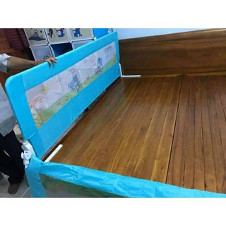 Chặn giường an toàn cho bé