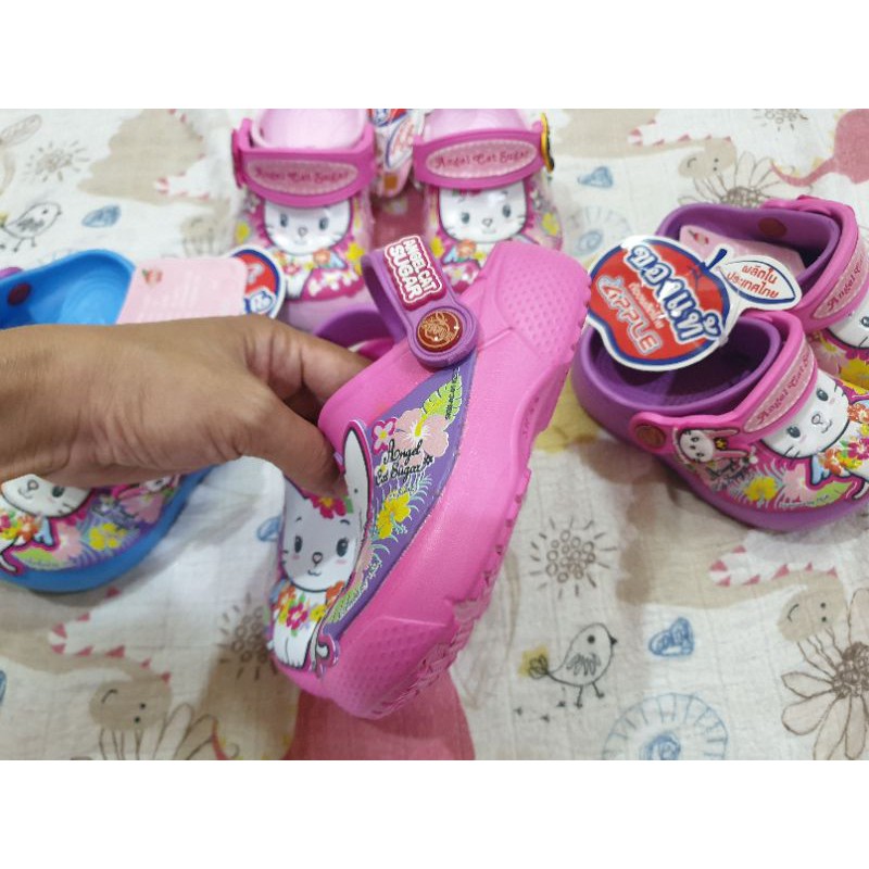 Dép sục bé gái hello kitty siêu đáng yêu Red apple Thái Lan