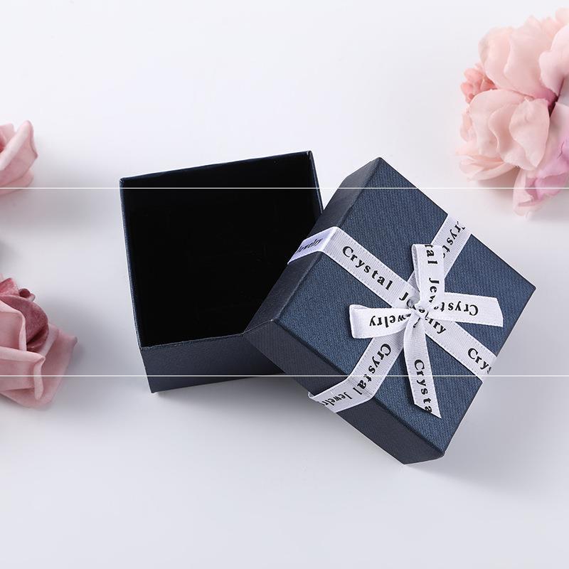 Hộp quà tặng thắt nơ in chữ tiếng anh có nắp đậy đựng đồ trang sức sử dụng cho nhiều mục đích