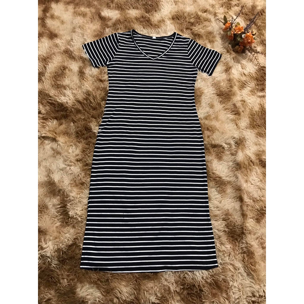 Váy Maxi suông cổ tim