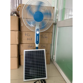 Quạt Tích Điện Năng Lượng Mặt Trời Cao Cấp