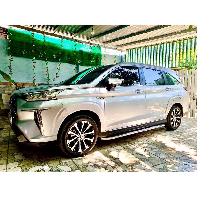 Bậc lên xuống, bệ bước chân cho Toyota Veloz mới nhất