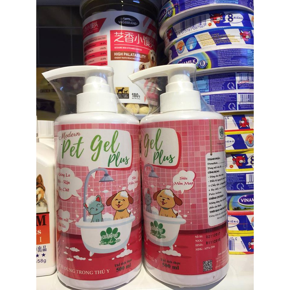 Sữa tắm Pet Gel Plus trị ve rận dưỡng lông thơm mềm