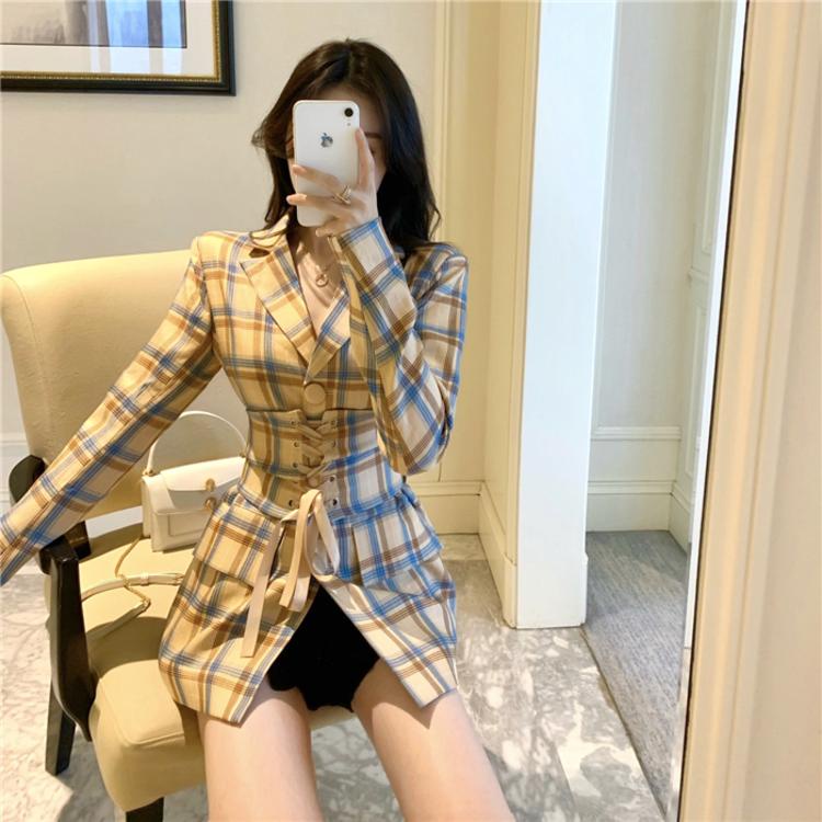 Đầm nữ dáng ôm caro tay dài mini Emilyshop